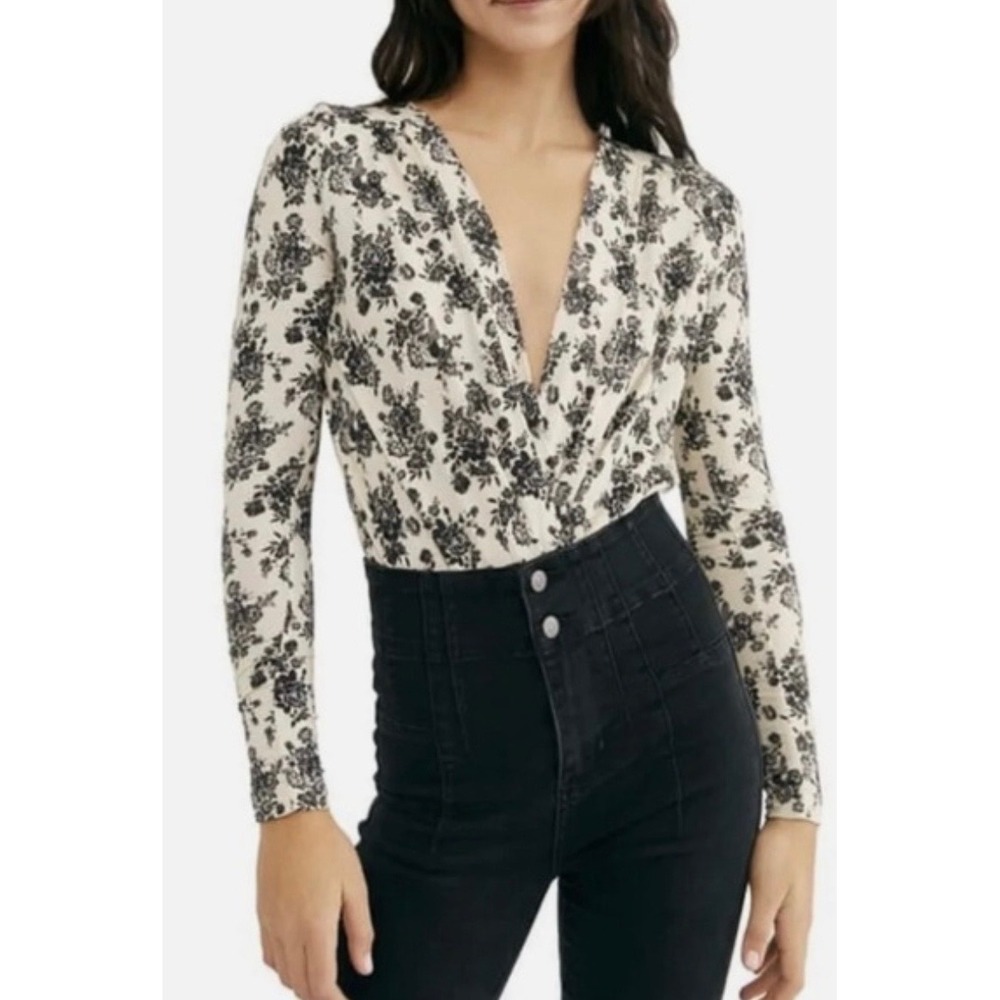 Free People Turnt Floral Wrap Front Bodysuit Cream Black Small V Neck